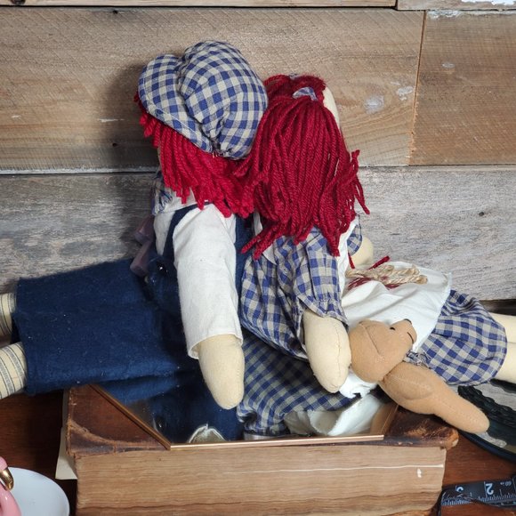 Raggedy Ann & Andy Shelf Sitting Raggedy Dolls  - Vintage Unicorn Industries - Picture 9 of 13